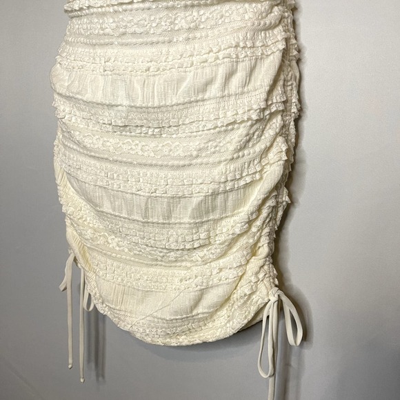 NWT Show Me Your Mumu Boho Lace Bodycon Dress White Cream Color Size Small - Picture 3 of 6